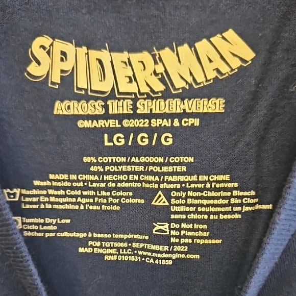 Blue Spider-Man Graphic T-Shirt - Size Large Reversible Sequin Design - Picture 4 of 5